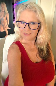 mistressclaire from New South Wales,Australia
